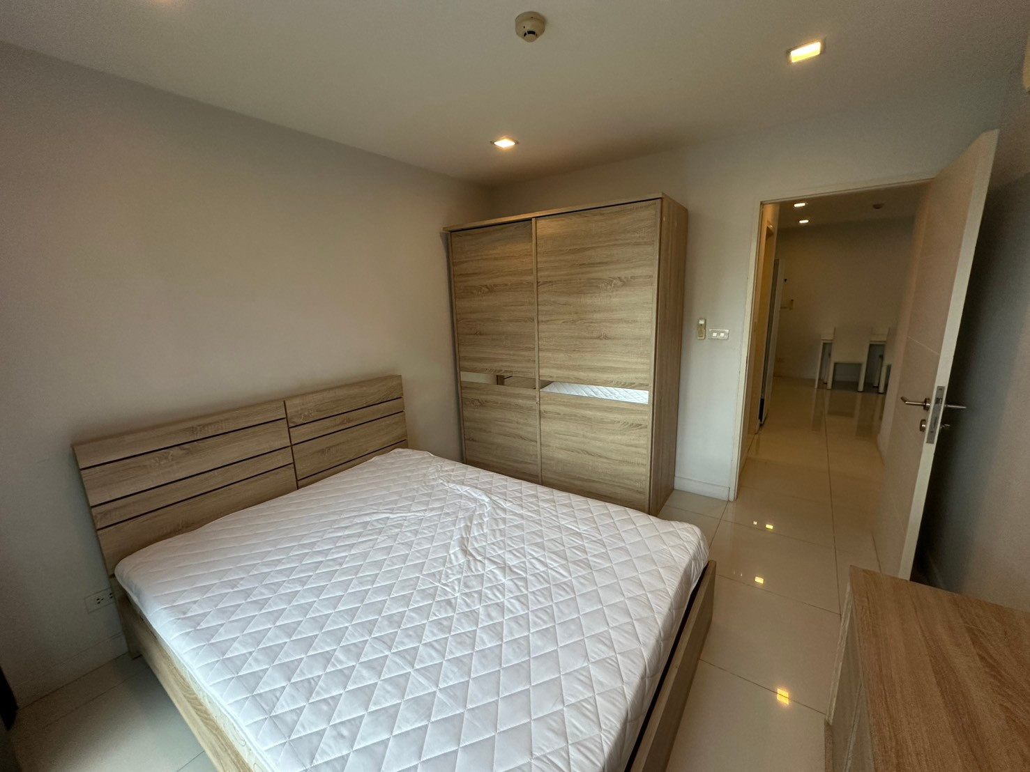 (Code R323) For rent tkf condo sukhumvit 52: Tkf Condo Sukhumvit 52 – รูปที่ 2