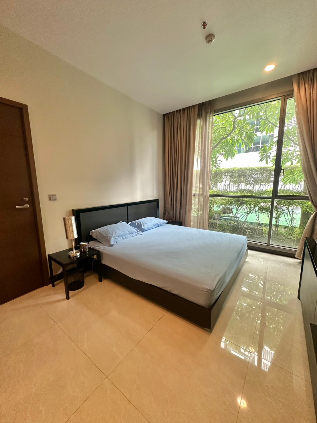 For rent Condo Quattro by Sansiri Fully Furnished  (S15-15453)