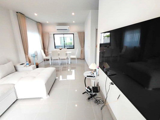 FOR RENT THE RICCO RESIDENCE PRIME WONGWAEN - CHATUCHOT / 4 bedrooms 3 bathrooms / 52 Sqw. 182 Sqm. **42,000** CLOSE TO SAFARI WORLD – รูปที่ 4