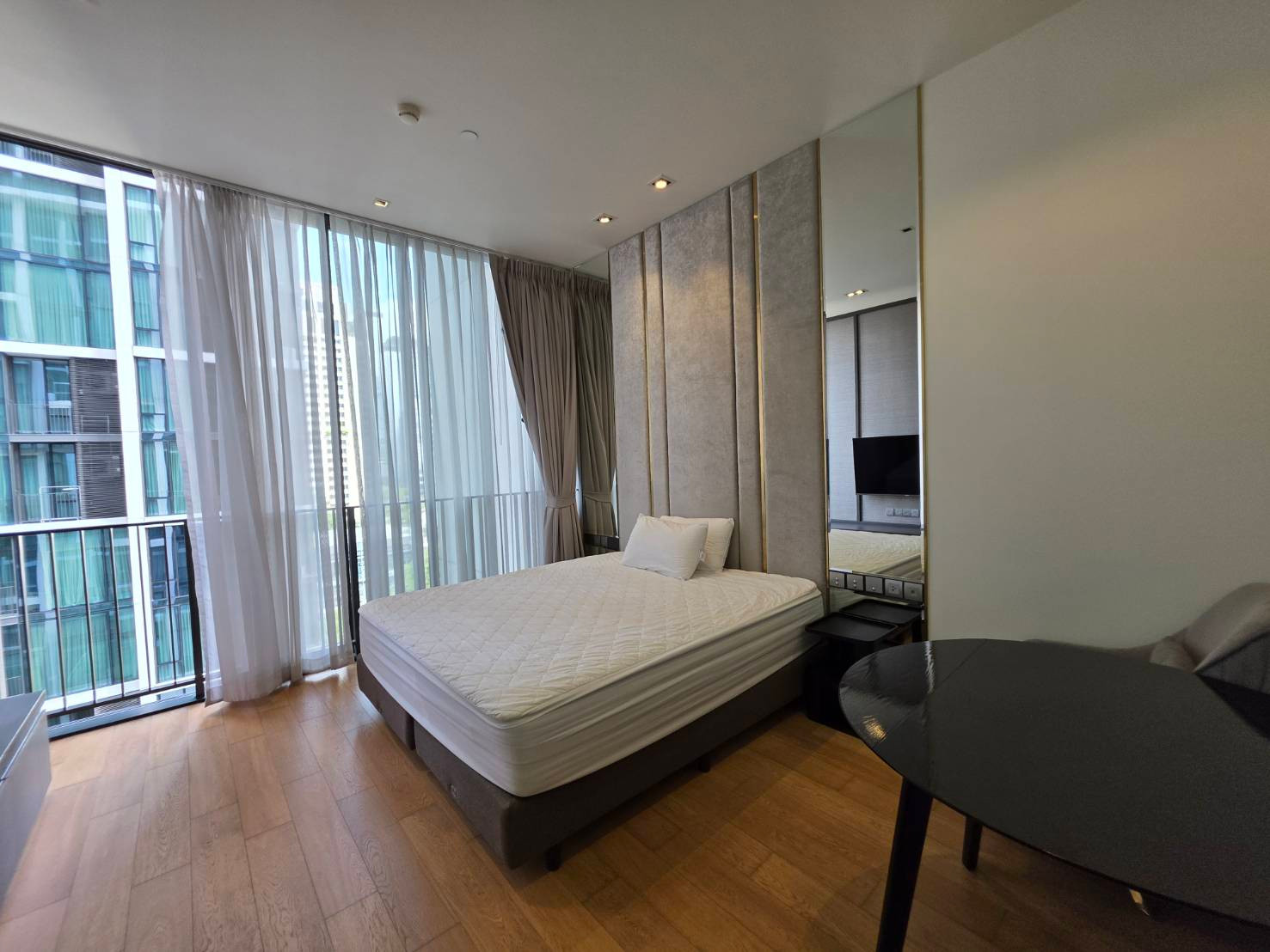 28 Chidlom | Super Luxury condominium in the heart of Chidlom. 28 Chidlom | Super Luxury condominium in the heart of Chidlom.