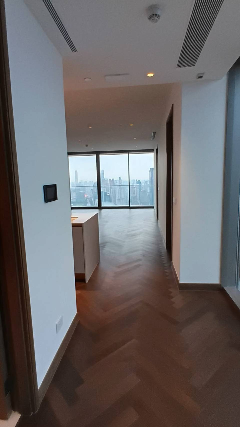 Dusit Residence, experience superior living in the heart of Bangkok. For those who value luxury usable area and true privacy