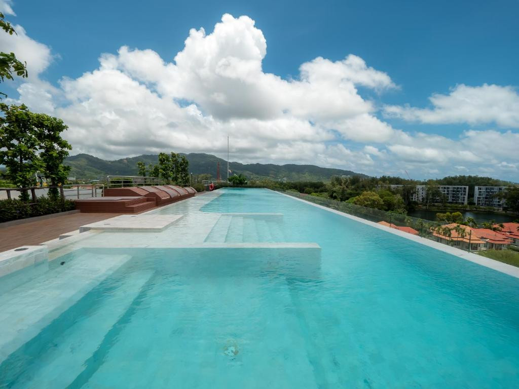 Laguna Skypark Phuket. Golf course view, walk to BangTao beach, reduced for quick sale 4.9 MB. Only 🔥