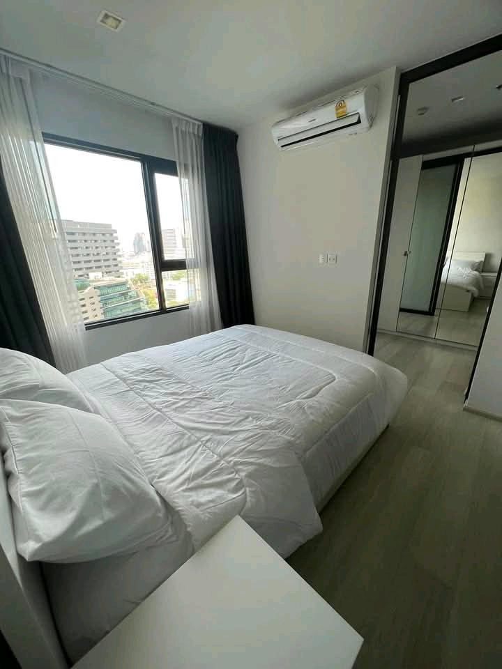 READY TO MOVE IN | FOR RENT ✨ LIFE ONE WIRELESS ✨ 🌟 Condo in the heart of Witthayu, premium location, near BTS Ploenchit and luxury department stores, fully furnished, ready to move in. Suitable for working people who want convenience in the heart of Bang – รูปที่ 2