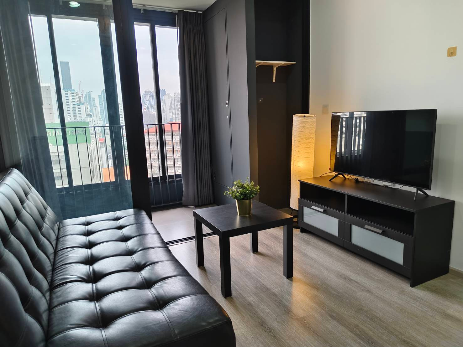 🔥 Urgent for rent Ideo Mobi Asoke (Ideo Mobi Asoke) 🚇 MRT Phetchaburi (290 m.) / ARL Makkasan (near SWU) 🔥 Urgent for rent Ideo Mobi Asoke (Ideo Mobi Asoke) 🚇 MRT Phetchaburi (290 m.) / ARL Makkasan (near SWU)
