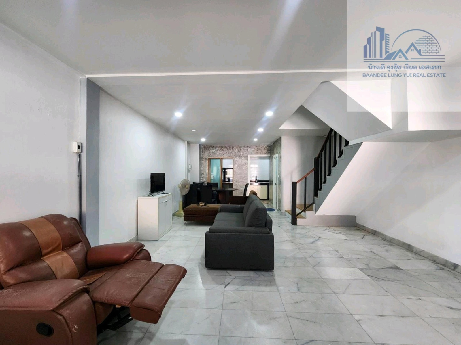ให้เช่า Townhome บ้านกลางเมืองพระราม9 ซอย 43 🎪🗽🗼  聯排別墅出租，Baan Klang Muang Rama 9 Soi  – รูปที่ 4