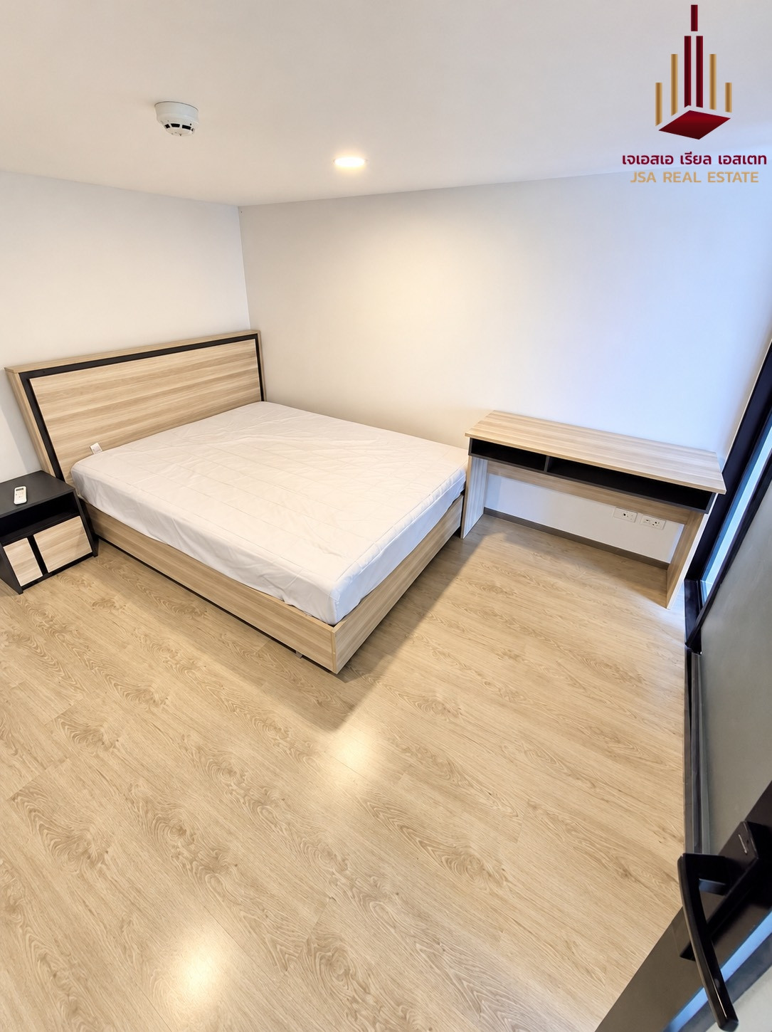 ✨ For Sale: Soho Bangkok Ratchada Condo ✨ 💰 Only 4,800,000 THB