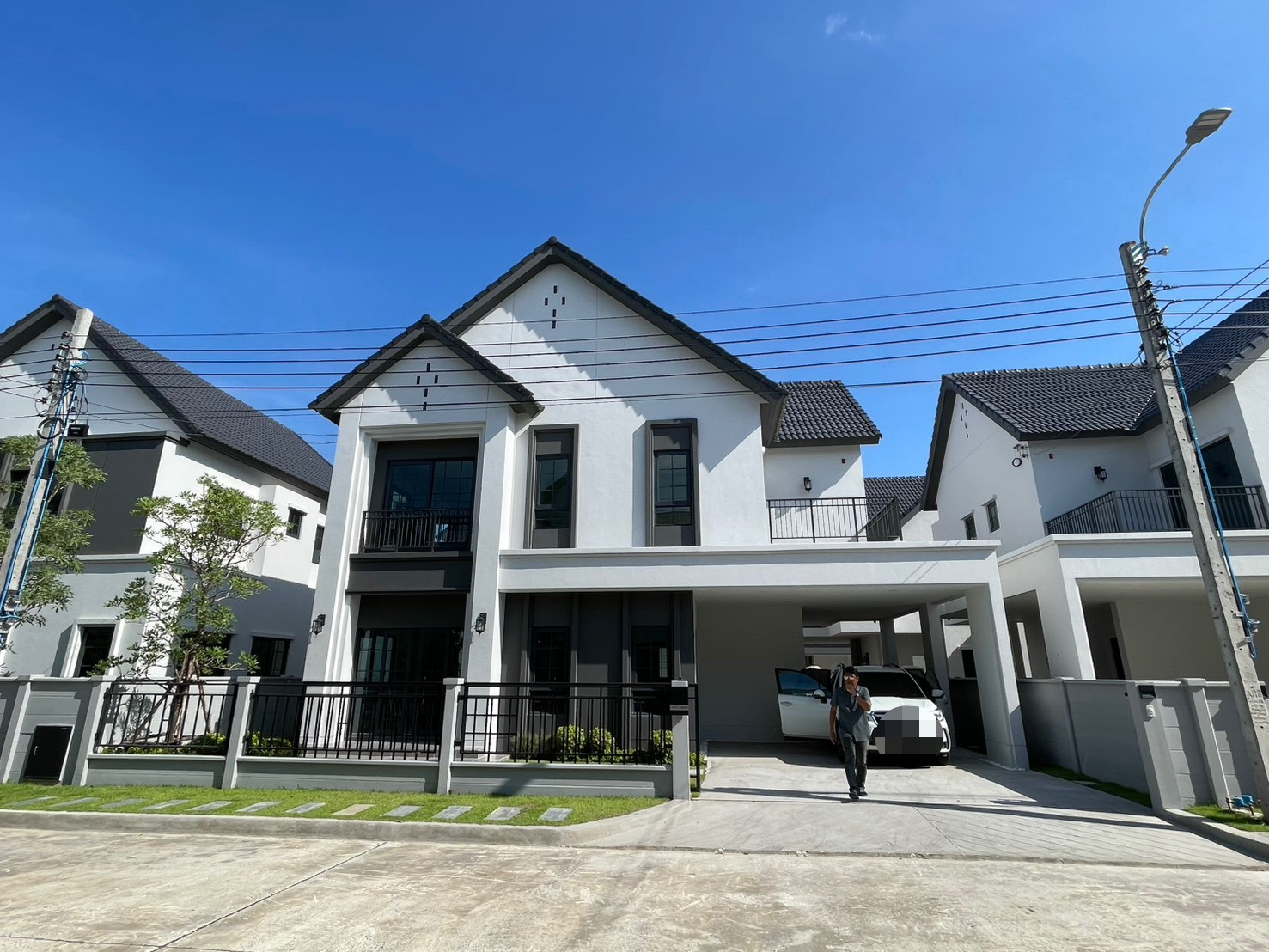 ให้เช่า บ้านเดี่ยว CENTRO Bangna | 4 ห้องนอน 5 ห้องน้ำ | 268 ตร.ม. | ติดสนามกอล์ฟเมืองแก้ว | ใกล้ Mega Bangna