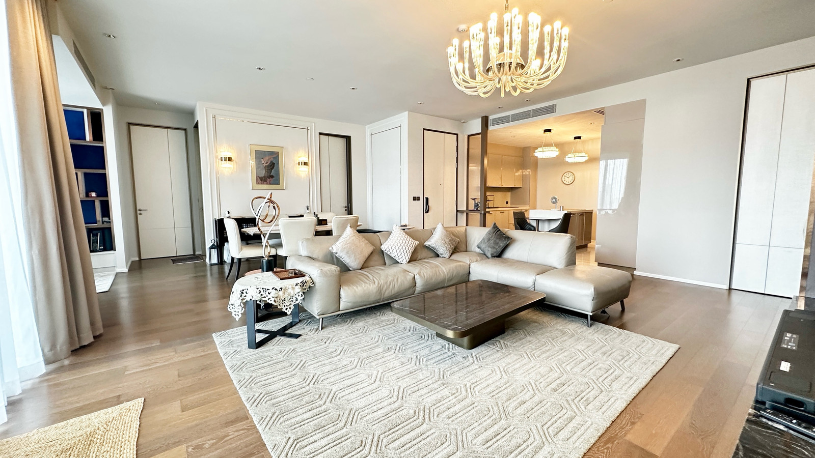 Kraam Sukhumvit 26 - Sell with tenant Kraam Sukhumvit 26 - Sell with tenant