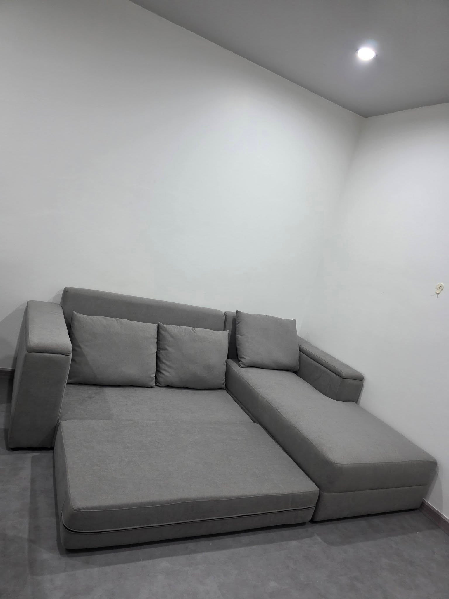  กลางกรุง รีสอร์ท รัชดา 7 (Klangkrung Resort Ratchada 7) ห้องมุม วิวสระว่ายน้ำ บรรยากาศเงียบสงบเป็นส่วนตัว พร้อมเข้าอยู่ได้ทันที! – รูปที่ 3