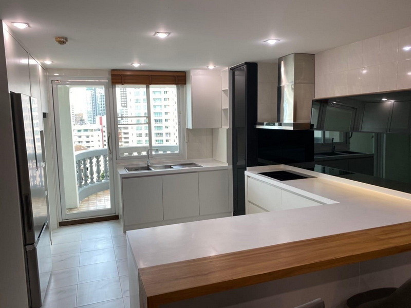 Rent Condo 4 Bedrooms, size 265 sqm. Near BTS Phrom Phong. – รูปที่ 4