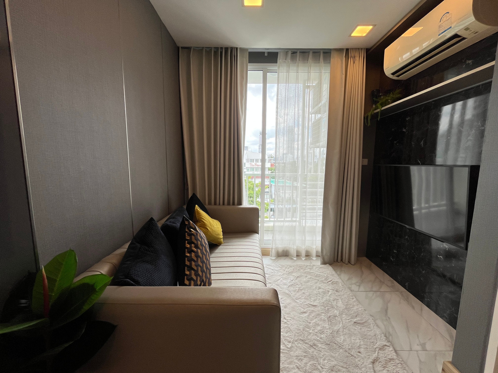 🔥 Rare Item! 1 bedroom Ekkamai, cheapest price in the project, only 3.63 million baht* | Bless Residence Ekkamai, Low-Rise condo, hotel style, Soi Ekkamai 22 087-808-3690 🔥 Rare Item! 1 bedroom Ekkamai, cheapest price in the project, only 3.63 million baht* | Bless Residence Ekkamai, Low-Rise condo, hotel style, Soi Ekkamai 22 087-808-3690
