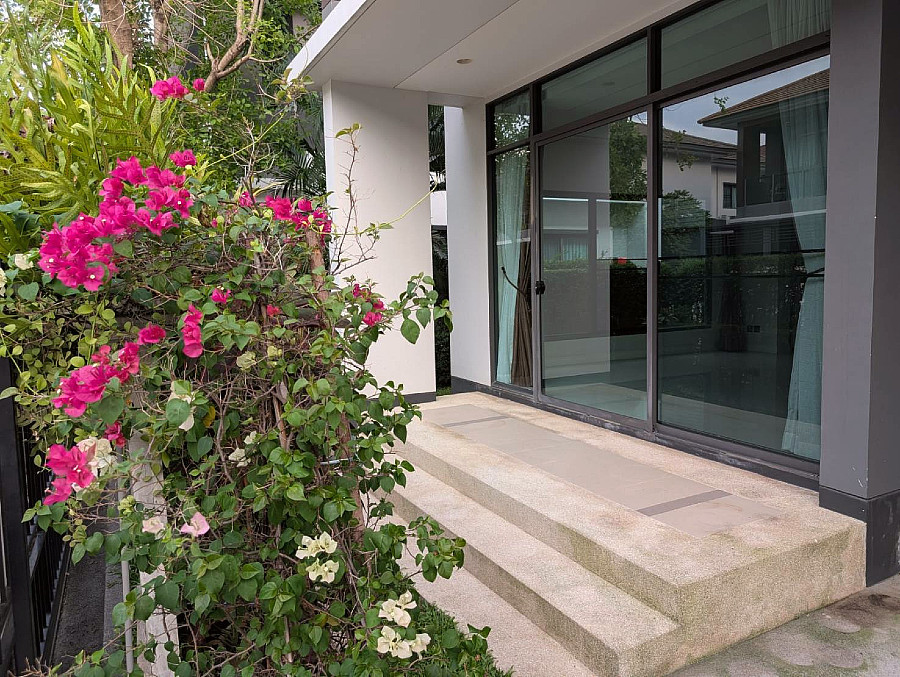 เศรษฐสิริ กรุงเทพกรีฑา | บ้านเดี่ยวให้เช่า 3 ห้องนอน ทำเลศักยภาพ ใกล้โรงเรียนนานาชาติ – รูปที่ 2
