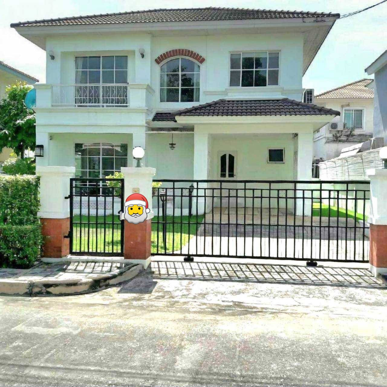 🏡✨ ให้เช่าบ้านเดี่ยวหรู มัณฑนา อ่อนนุช – วงแหวน 3 ห้องนอน 3 ห้องน้ำ บ้านสวย สภาพดี พร้อมเฟอร์นิเจอร์บิลต์อินทั้งหลัง ดูแลและซ่อมแซมอย่างสม่ำเสมอ พร้อมเข้าอยู่ได้ทันที 💰 ค่าเช่า 48,000 บาท/เดือน (ต่อรองได้เล็กน้อย)
