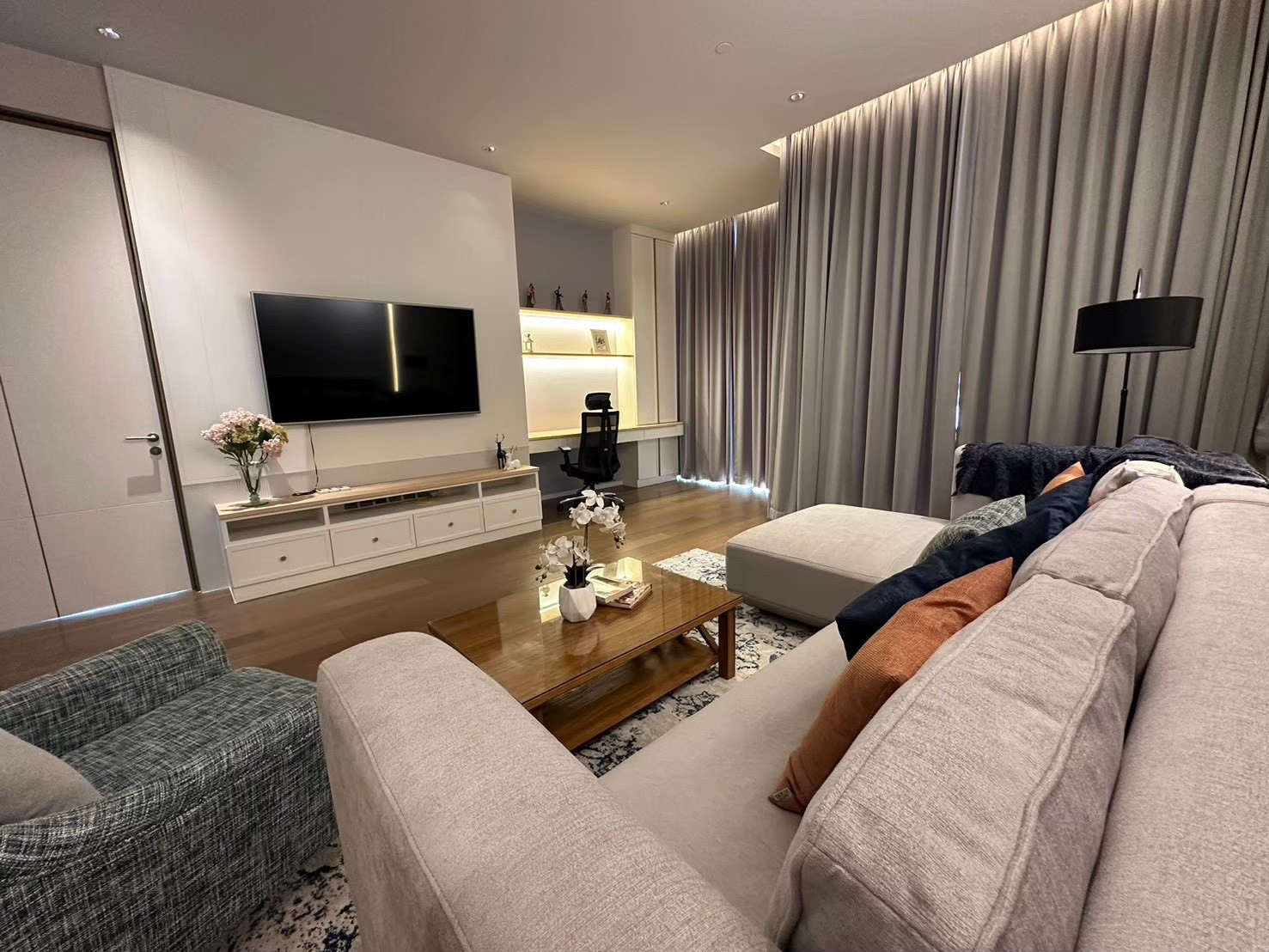KRAAM Sukhumvit 26 | คอนโดมิเนียมระดับ Super Luxury ใจกลางสุขุมวิท 26 KRAAM Sukhumvit 26 | คอนโดมิเนียมระดับ Super Luxury ใจกลางสุขุมวิท 26