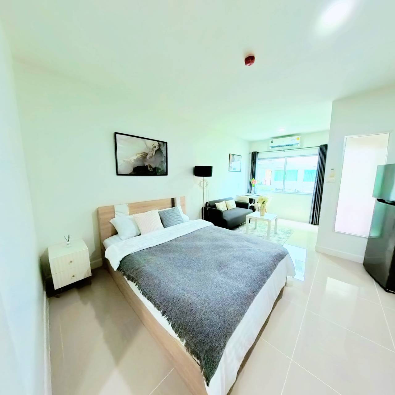 ขายคอนโด Aspire Sukhumvit 77 ราคาสุดคุ้ม  ห้องพร้อมอยู่ ถุกกว่าราคาตลาดมาก 