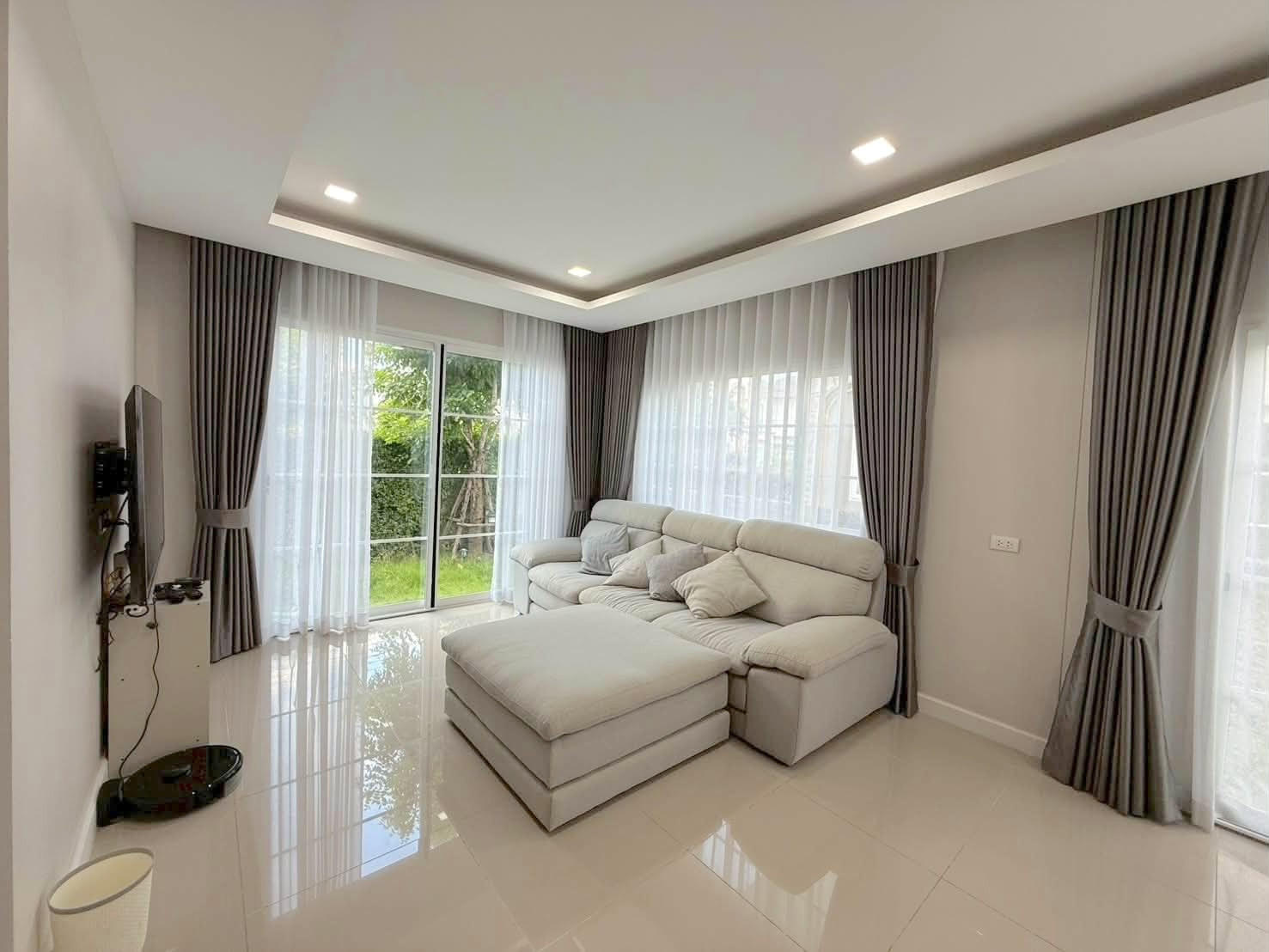 ให้เช่าบ้านเดี่ยว หมู่บ้าน Grandio Bangna KM.5 แกรนดิโอ บางนา กม.6 รหัสทรัพย์ R680  – รูปที่ 3