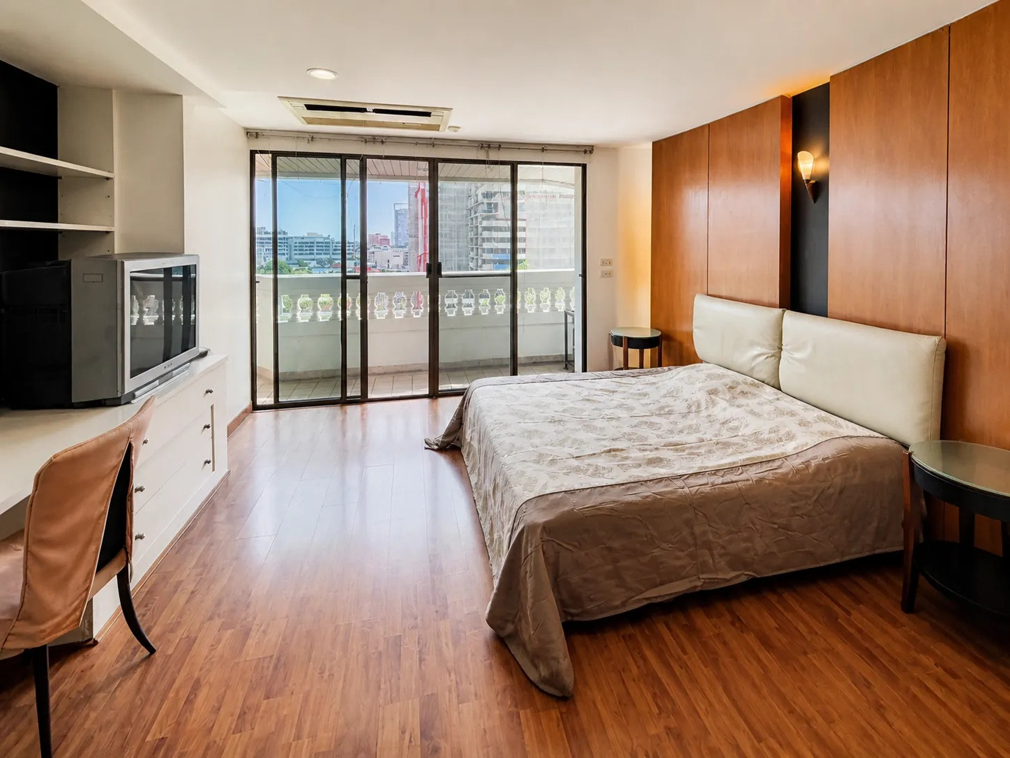 For sale: The Regency Condominium, Penthouse room, size 350 sq m, 4 bedrooms, 5 bathrooms, cheapest price in the building. – รูปที่ 4