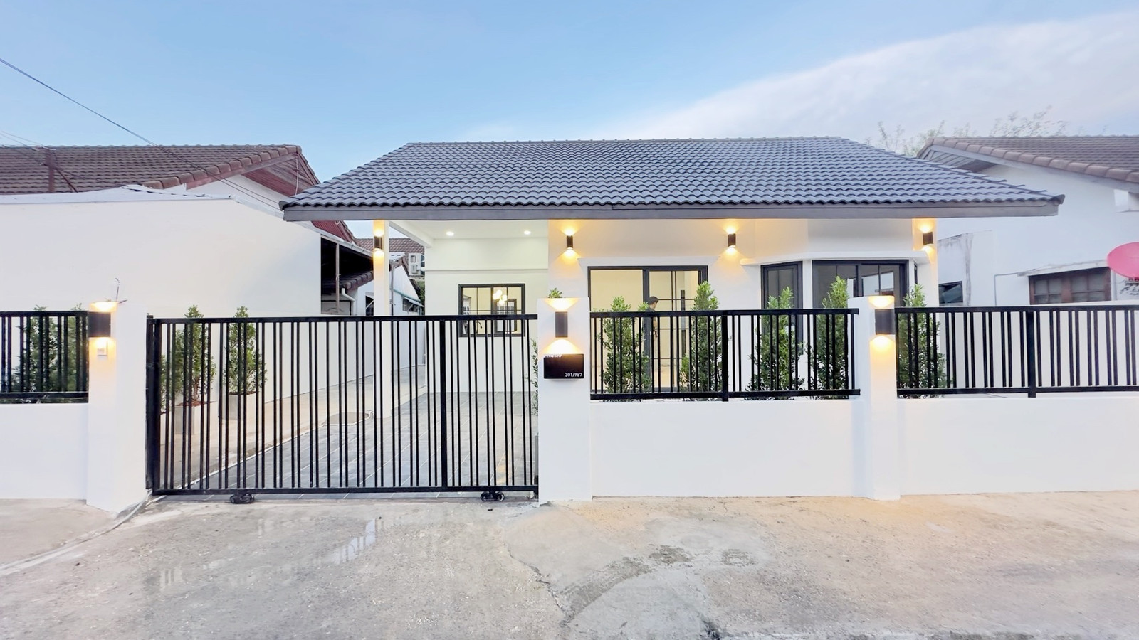 [3 ห้องนอน] 🏡💖 งบไม่ถึง 4 ล้าน ก็มีบ้านเดี่ยวเป็นของตัวเองได้! 📍 หมู่บ้านกิตตินิเวศน์ รามคำแหง 68 ใครกำลังมองหาบ้านสำหรับครอบครัว ห้ามพลาดหลังนี้เลยจ้า 😍😍
