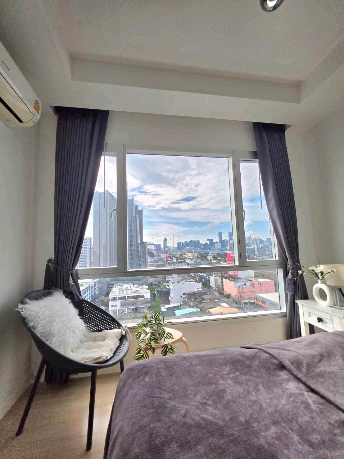 ✨🚇 City view room, 16th floor, location in the heart of the city, convenient travel, near Bangkok Hospital and Rama 9 - Asoke area. – รูปที่ 4
