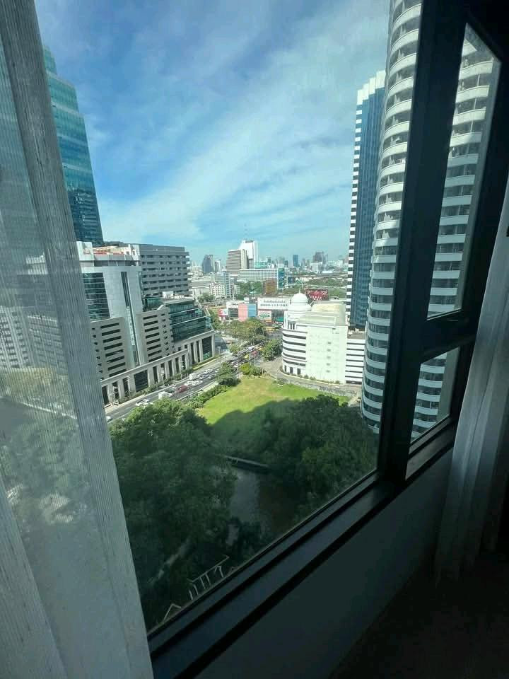 READY TO MOVE IN | FOR RENT ✨ LIFE ONE WIRELESS ✨ 🌟 Condo in the heart of Witthayu, premium location, near BTS Ploenchit and luxury department stores, fully furnished, ready to move in. Suitable for working people who want convenience in the heart of Bang – รูปที่ 4