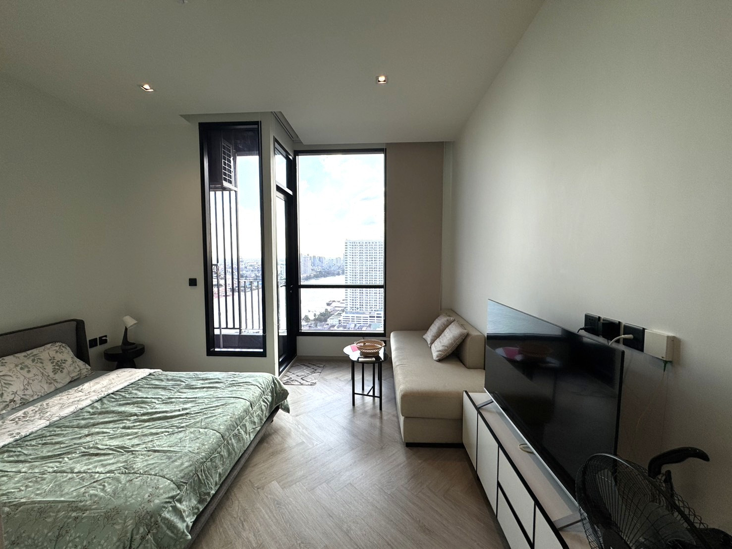 Urgent for rent!! Building B, river view, near BTS Krung Thonburi / ready to move in 20 Nov. 26✨Chapter Charoennakon-Riverside – รูปที่ 3