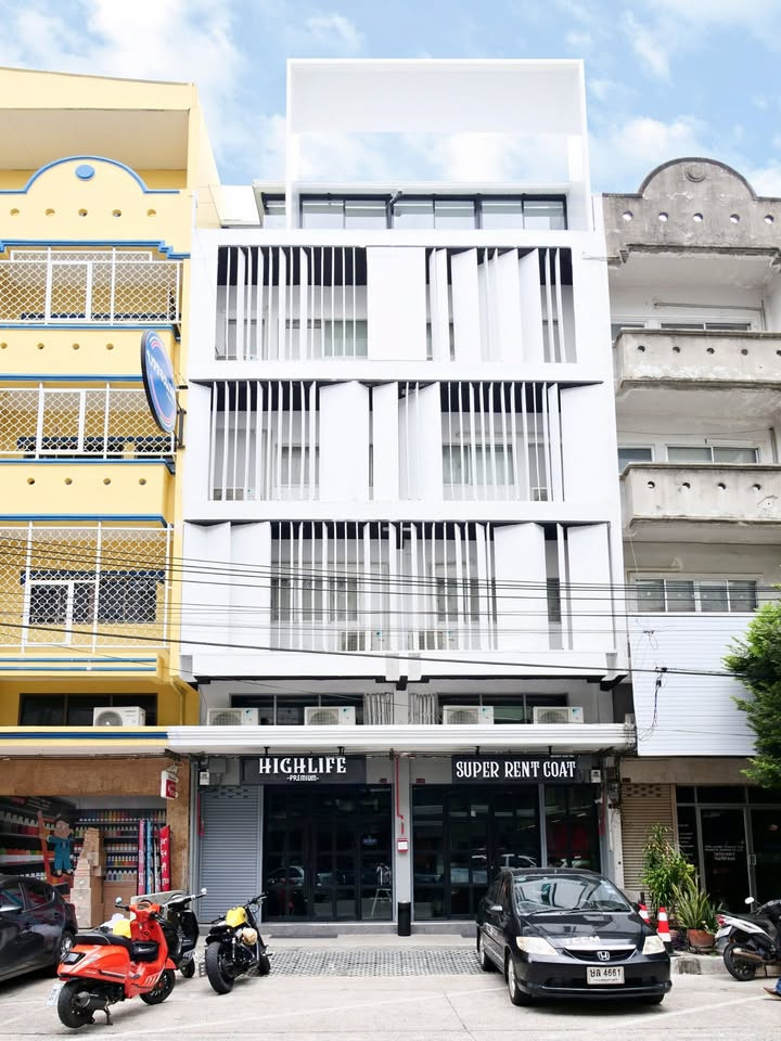 🟢 Sell / rent commercial building Suetrong Village, Rattanathibet, near MRT Sai Ma Station, only 3 minutes.