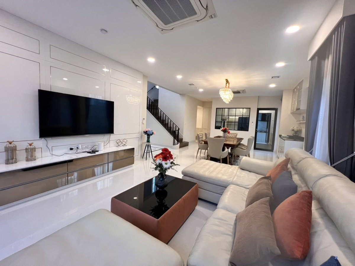 ขายบ้านเดี่ยวแปลงมุม Nantawan Rama 9 นันทวัน พระราม 9 กรุงเทพกรีฑาตัดใหม่ 4 นอน 5 น้ำ 302 ตร.ม. ที่ดิน 107 ตร.ว. 35 ล้าน [RAW-0273]