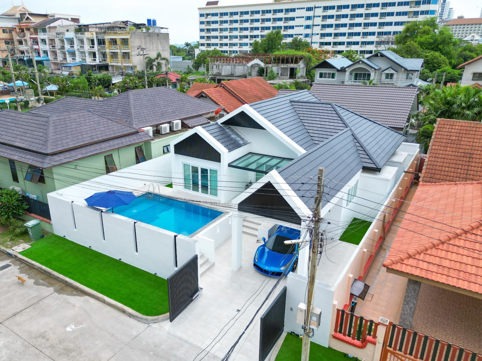 📢 ให้เช่า หมู่บ้านคาซ่าจอมเทียน โมเดิร์น พูลวิลล่า 4 ห้องนอน