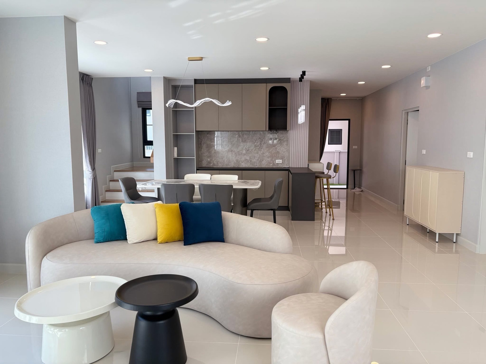 𝐒𝐢𝐧𝐠𝐥𝐞 𝐇𝐨𝐮𝐬𝐞 𝐂𝐞𝐧𝐭𝐫𝐨 𝐁𝐚𝐧𝐠𝐧𝐚 (Professional Real Estate Broker)💎💎 – รูปที่ 2