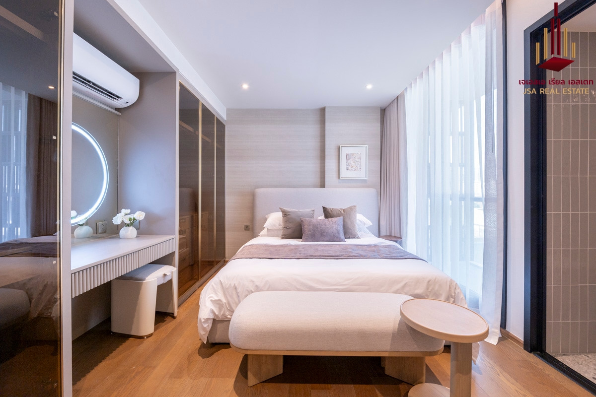 ✨ For Rent : Via 34 Condo ✨ 💰 Only 130,000 THB/month ✨ For Rent : Via 34 Condo ✨ 💰 Only 130,000 THB/month