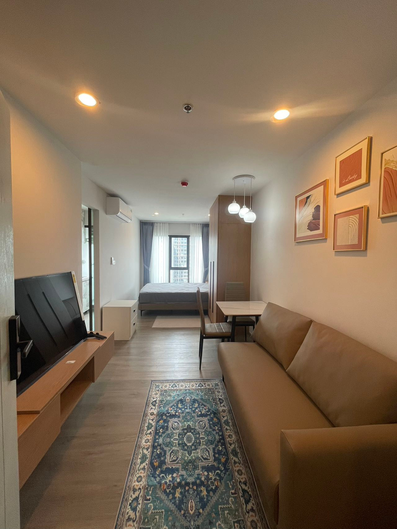  Regent Home Wuttakat | Building A 30th High Floor Brand New Studio Unit (Near BTS Wutthakat) 11,000 THB / Month 