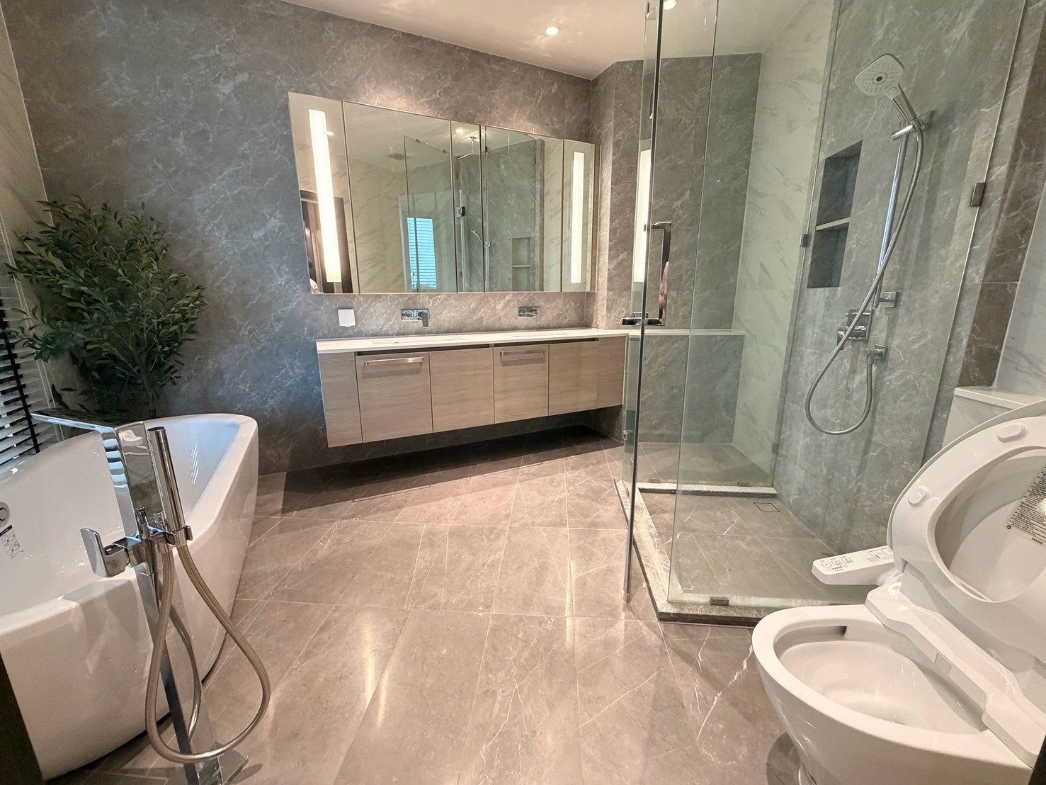ให้เช่าคอนโด The crest park residences ห้าแยกลาดพร้าว เดินไปMRT ,BTSได้ (47 ตรม.) – รูปที่ 3