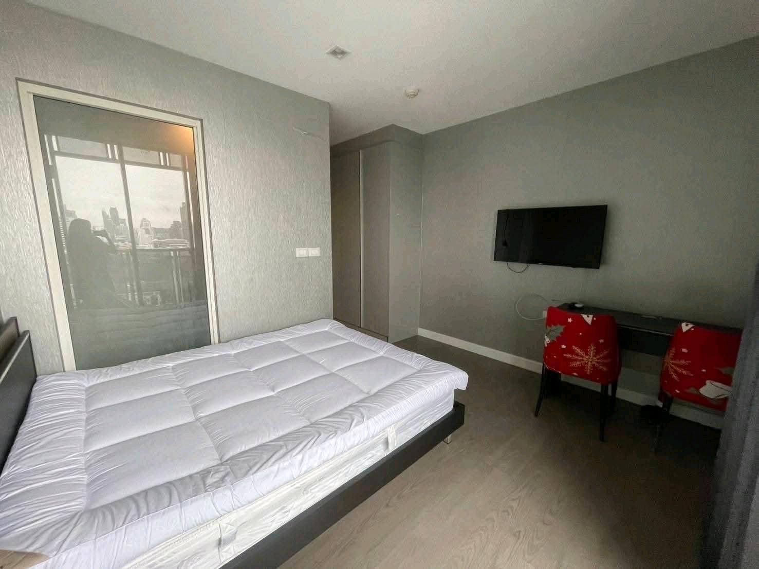 ✨ Condo in a potential location Near Asoke-Ratchada area, convenient travel, good size room. – รูปที่ 2