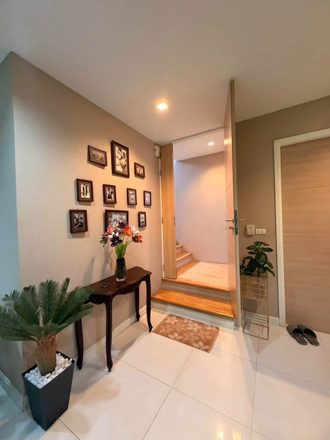 🏢🔥 HOME OFFICE FOR RENT | FEEL TOWN โฮมออฟฟิศ 3 ชั้น ลาดพร้าว 35 3 ห้องนอน 5 ห้องน้ำ พื้นที่กว้าง ทำเลเดินทางสะดวก จดทะเบียนบริษัทได้!🚫 ไม่อนุญาตให้เลี้ยงสัตว์ 💰 ค่าเช่าเพียง 50,000 บาท/เดือน – รูปที่ 3