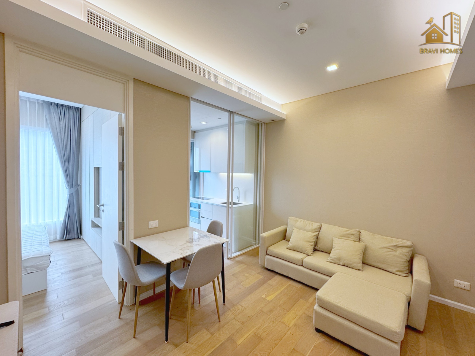 ให้เช่า The Saint Residences 35.1 ตร.ม ฟรีแม่บ้านทุกเดือน ‼️ ให้เช่า The Saint Residences 35.1 ตร.ม ฟรีแม่บ้านทุกเดือน ‼️