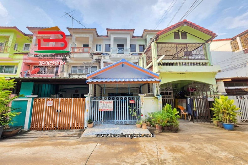 3-story townhome, Nisa Phetkasem 69 (Soi Phetkasem 69), area 16 sq m., Lak Song Subdistrict, Nong Khaem District.