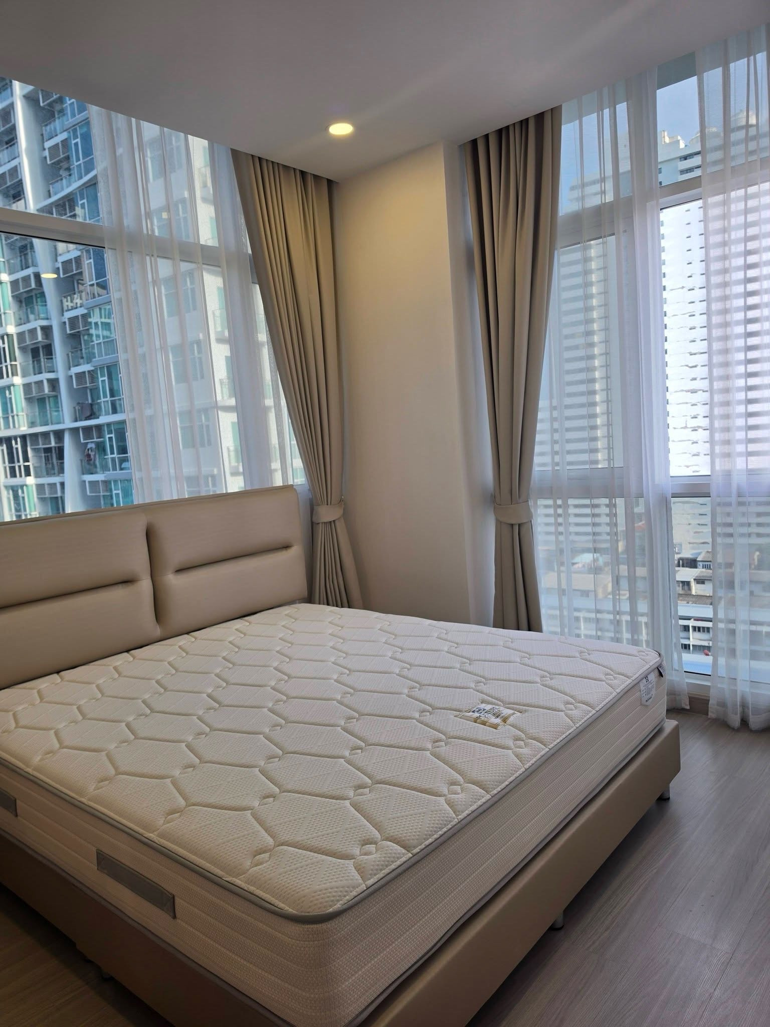 Condo for sale Supalai Premier Si Phraya-Samyan