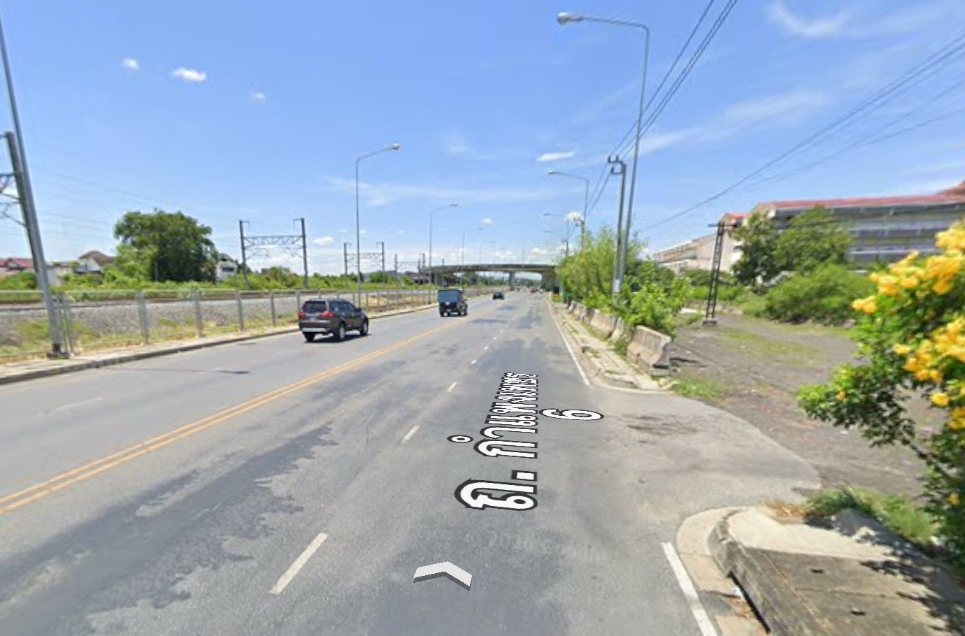 Vacant land for rent, 48 rai, long term, next to the main road, 4 lanes, Don Mueang District, near the airport, opposite Si Mum Mueang Market | near Zeer Rangsit / Bangkok University and the Red Line Skytrain, convenient travel, easy transportation.