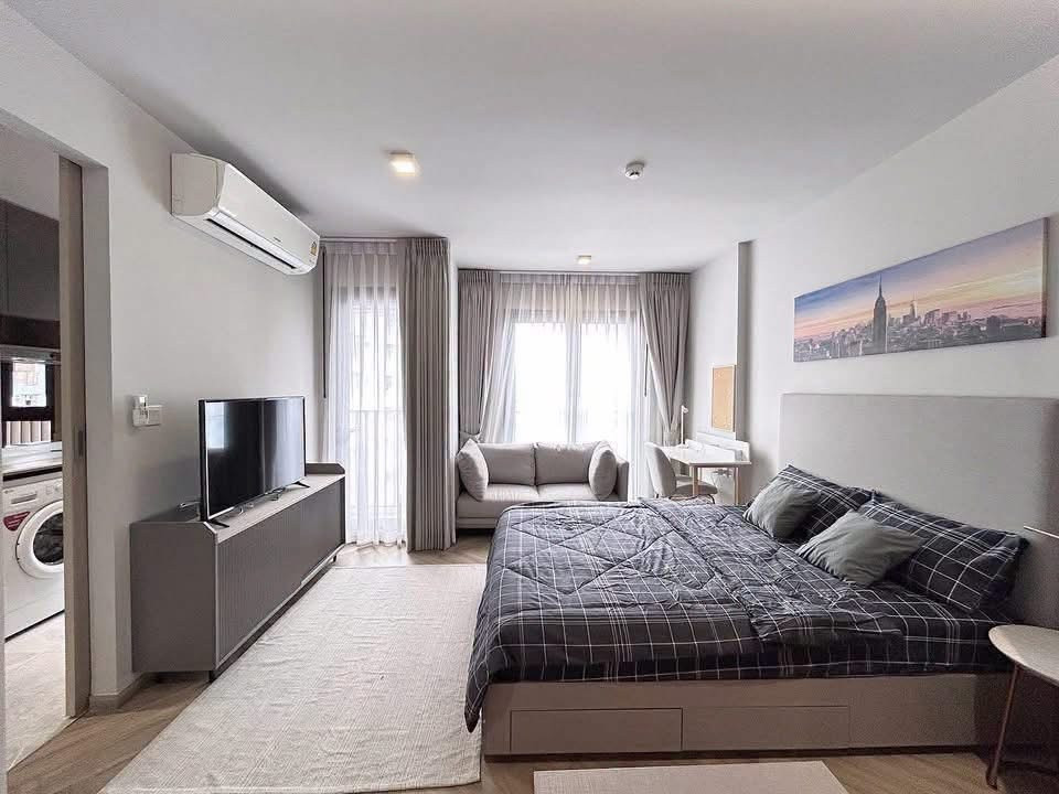 For Rent: Chapter Thonglor, 29 sq.m., 1 Bedroom, 6th Floor, Building A, Separate Enclosed Kitchen, Built-in Furniture, Shuttle Bus to BTS Phrom Phong and Thong Lo, 20,000 THB/Month
