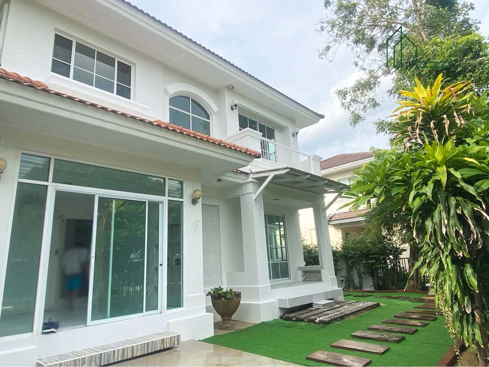 บ้านเดี่ยว 2 ชั้น หมู่บ้าน ปาริชาต สุวินทวงศ์ รีโนเวทใหม่ทั้งหลัง  – รูปที่ 2
