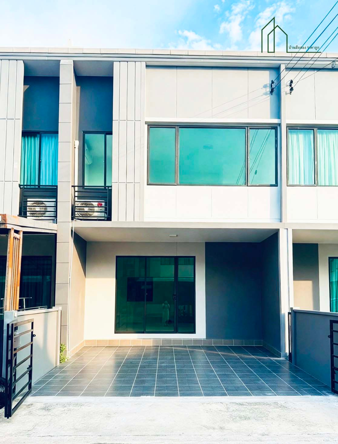 Townhouse, beautiful and ready to move in, Pleno Srinakarin-Theparak.