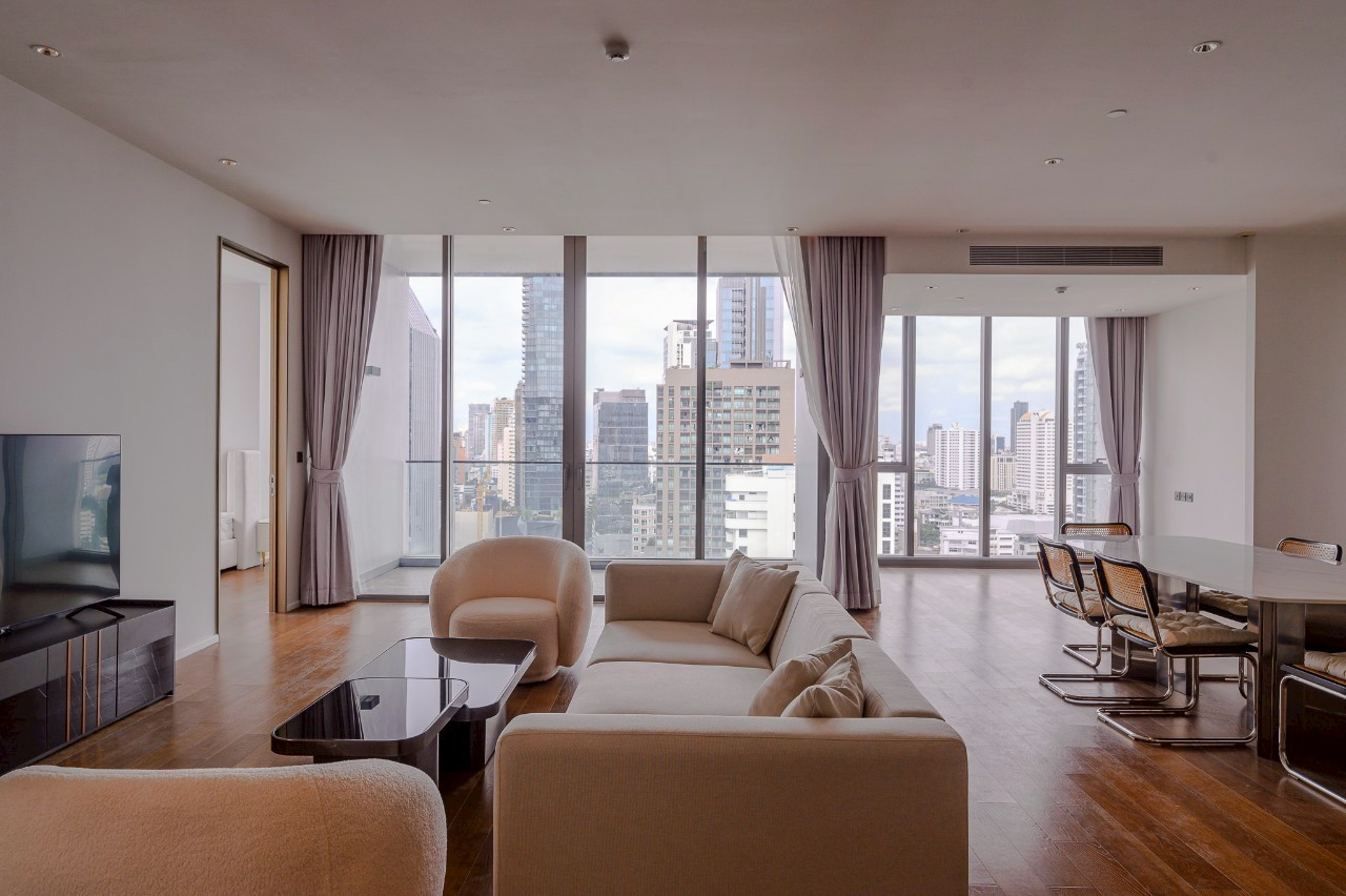 KRAAM Sukhumvit 26 | คอนโดมิเนียมระดับ Super Luxury ใจกลางสุขุมวิท 26