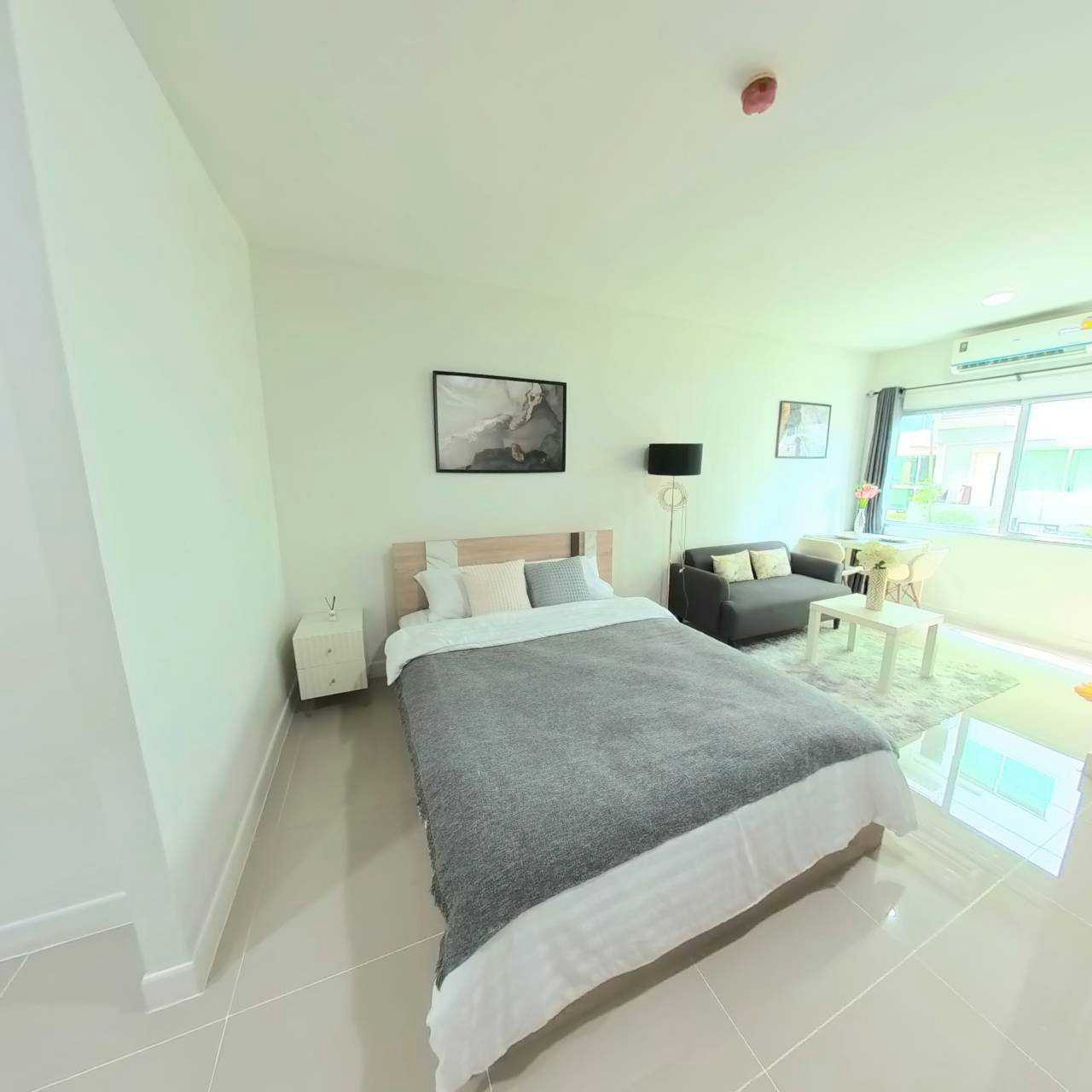 ขายคอนโด Aspire Sukhumvit 77 ห้องชั้น 1 ระเบียงสวนส่วนตัว ราคาสุดคุ้ม