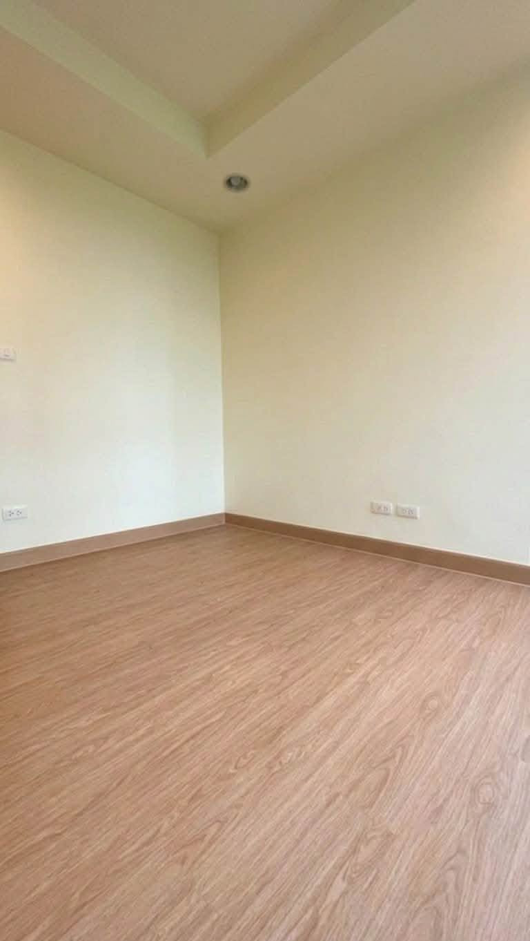 (Code S5926) Condo for sale, The Kris Ratchada 17 project: The Kris Ratchada 17