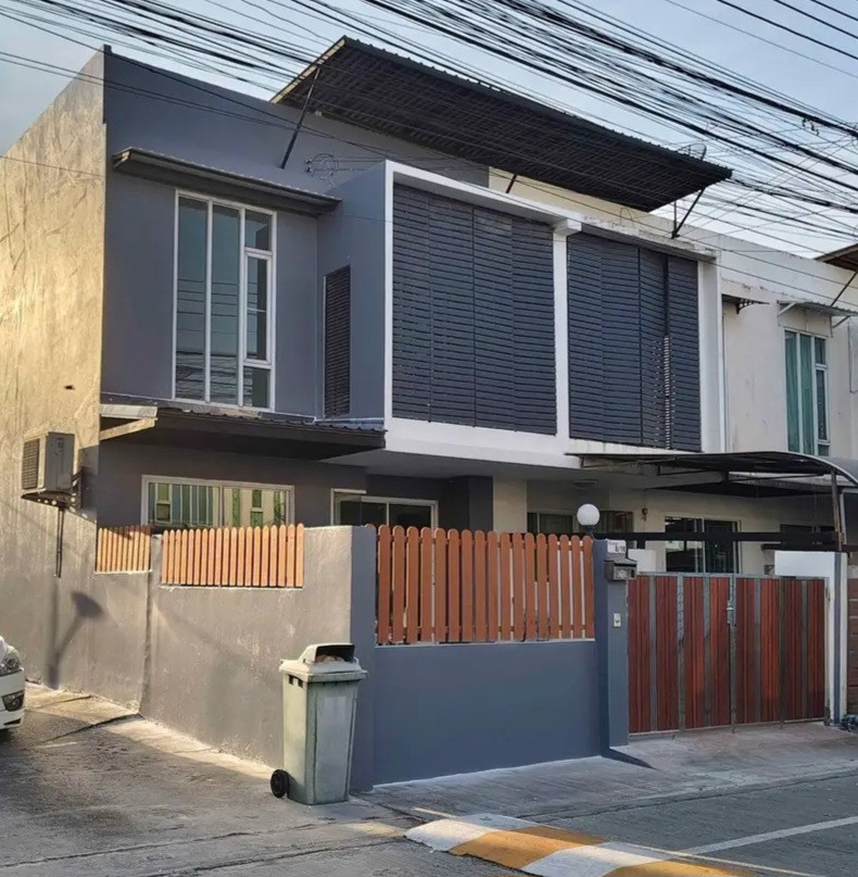 ให้เช่าทาวน์โฮมเดอะไลฟ์บางนา กม.10