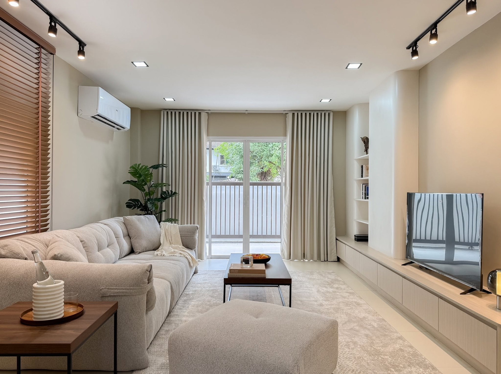 บ้านเดี่ยวในหมู่บ้านขวัญเวียง หางดง รีโนเวทใหม่เอี่ยม กว้าง เงียบสงบ พร้อมเฟอร์นิเจอร์ครบ ใกล้ รร.นานาชาติ 8 แห่ง  – รูปที่ 2
