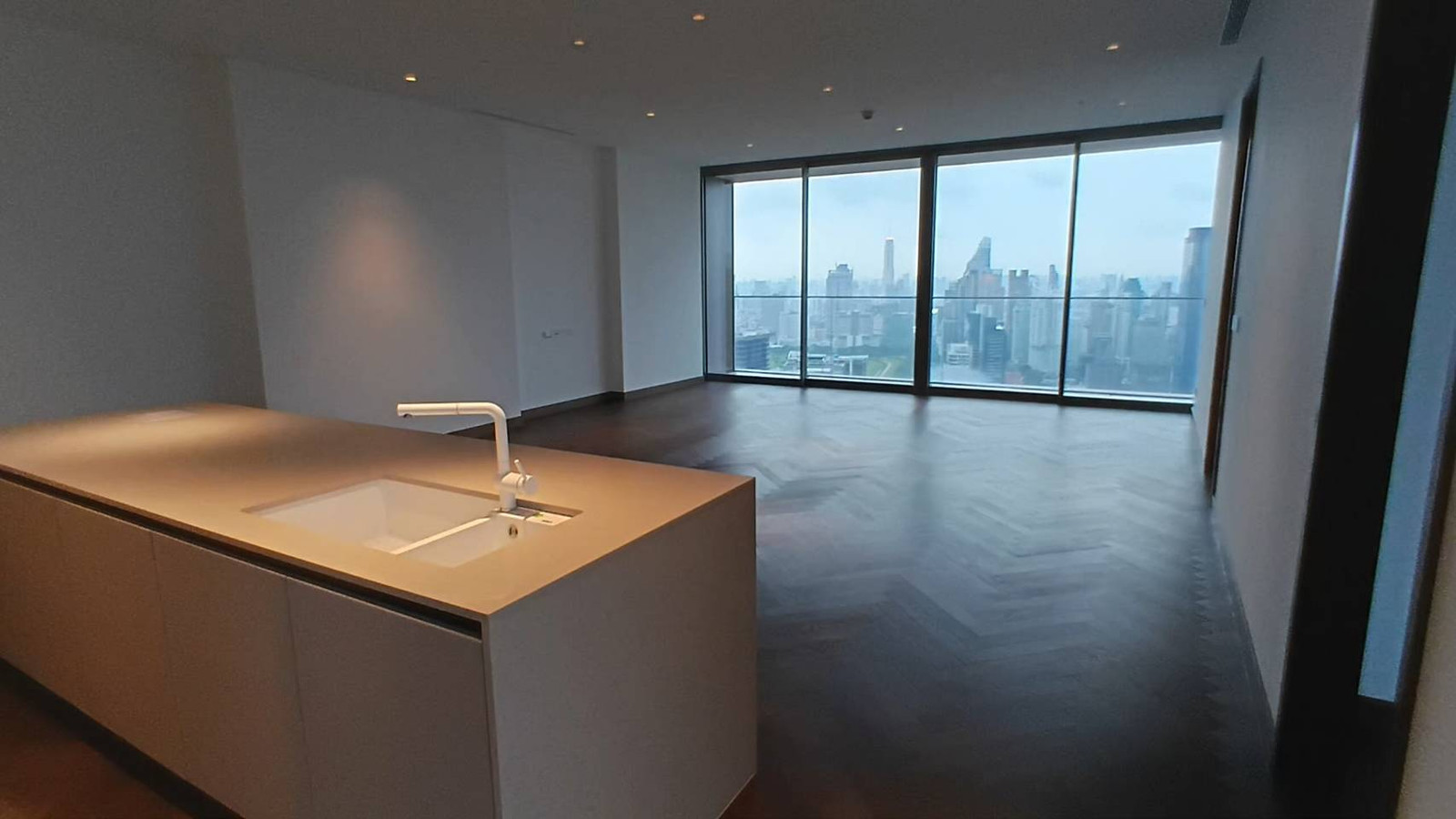 Dusit Residence, experience superior living in the heart of Bangkok. For those who value luxury usable area and true privacy – รูปที่ 3