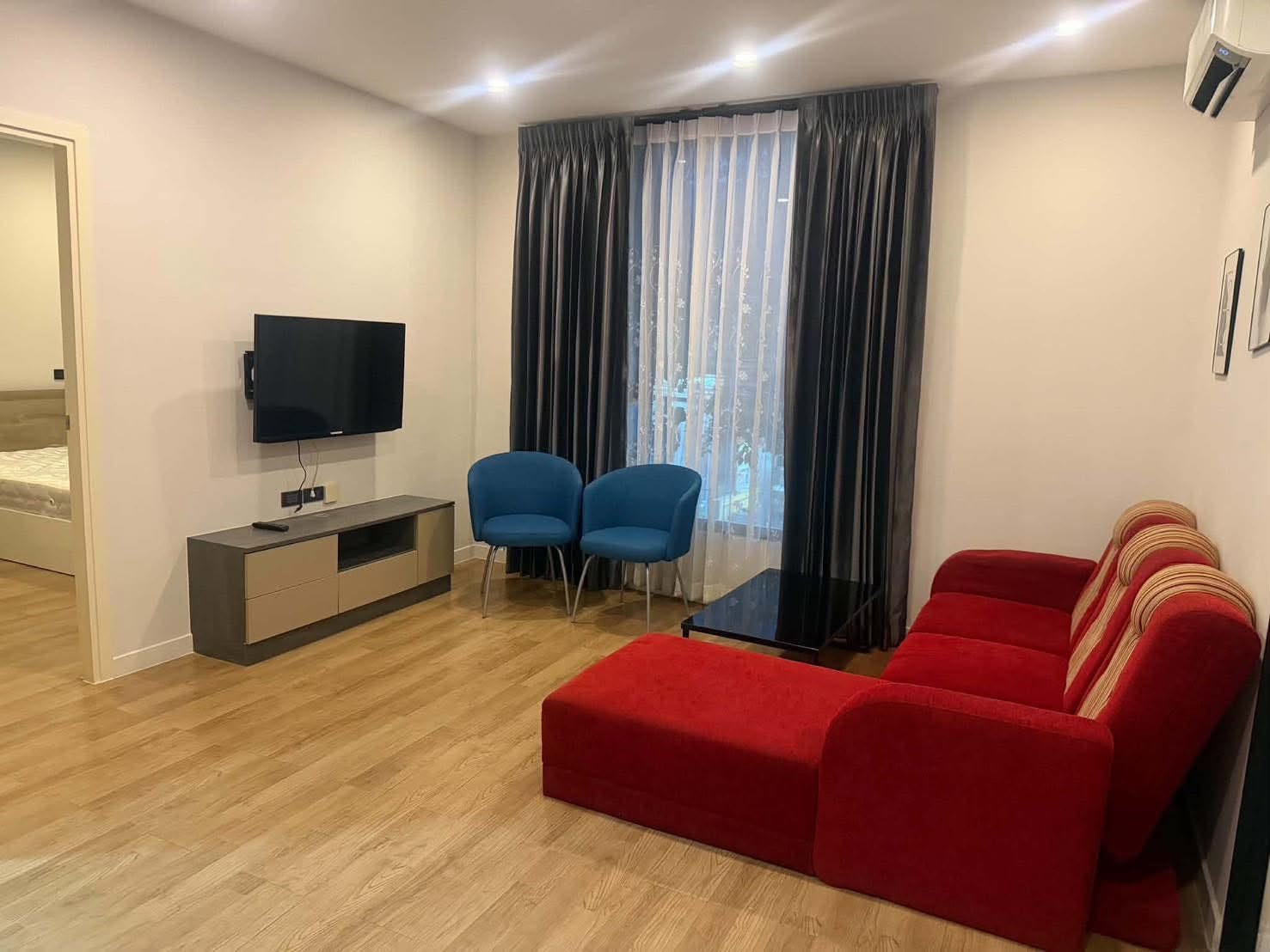 Groove Ratchada - Rama 9 ✨ Near MRT Rama 9, there is a shuttle! Fully furnished, ready to move in