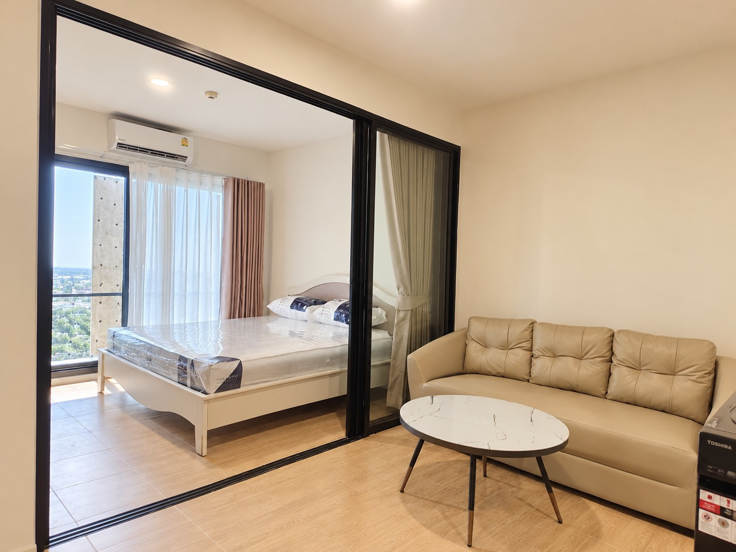 Condo for rent A SPACE 1 MEGA BANGNA starting at just 11,000 baht/month. Condo for rent A SPACE 1 MEGA BANGNA starting at just 11,000 baht/month.