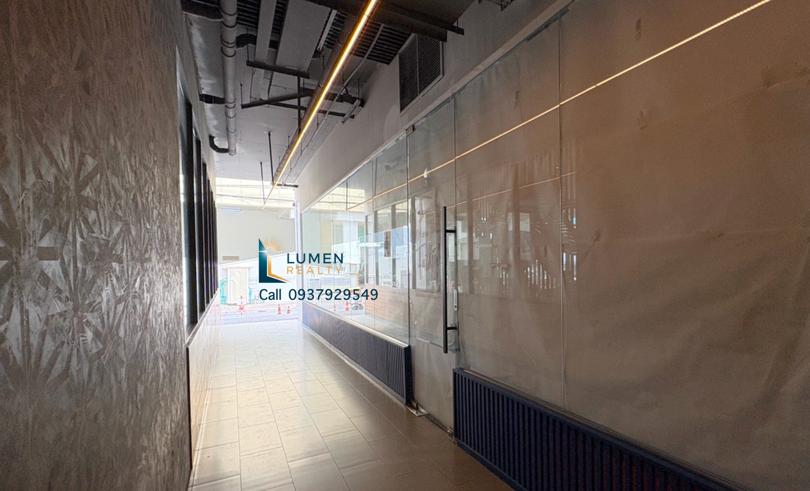🍴 88.89 sq.m. Retail / Restaurant Space for Rent in a Community Mall at Asoke  – รูปที่ 4